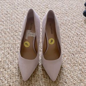 Lavender heels. NWOT